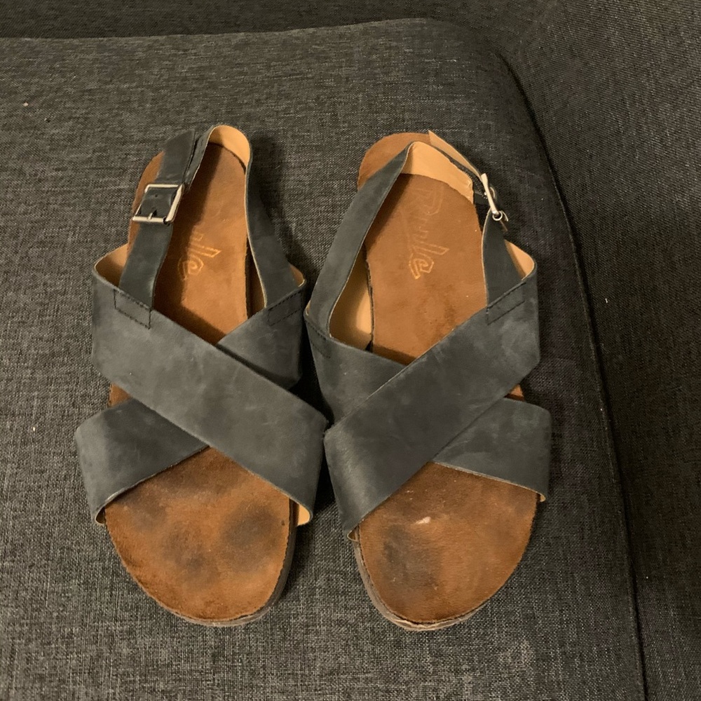 Rule black sandals
